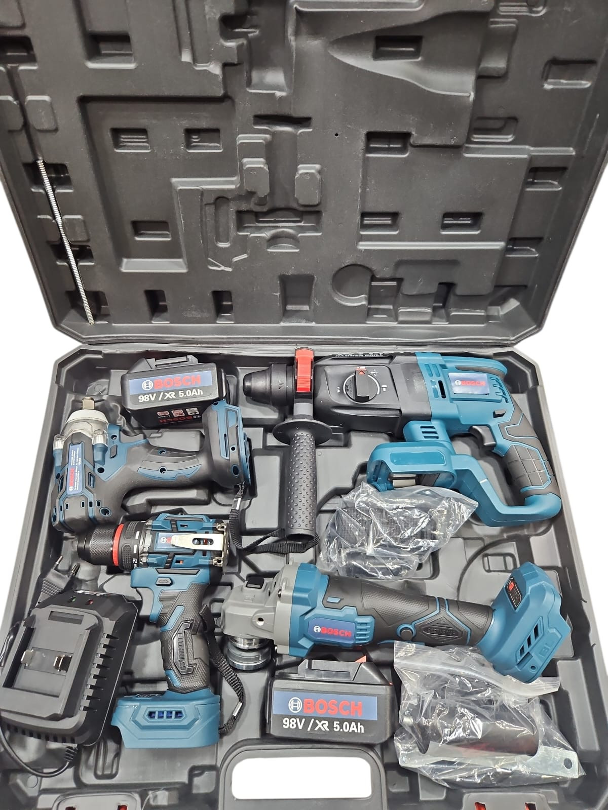 Elektrik alətlər dəsti NB 2384544 — 1